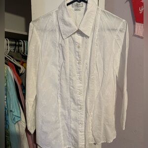 Van Heusen White Embroidered Button Down Blouse Large 100% Cotton